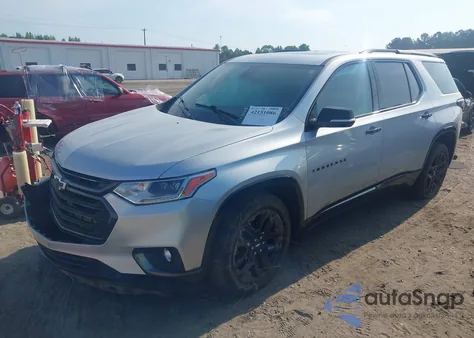 2018 Chevrolet Traverse Premier z USA, uszkodzony, nr VIN 1GNEVJKW7JJ284650